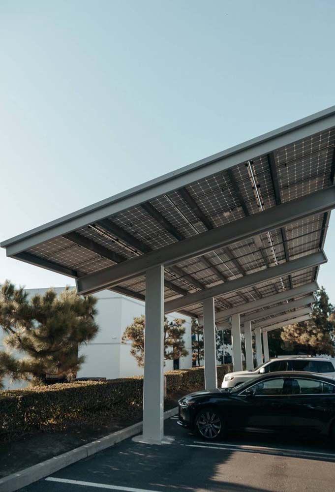 Maßgefertigter Carport aus Metall - HSN Metallbau Kraichtal